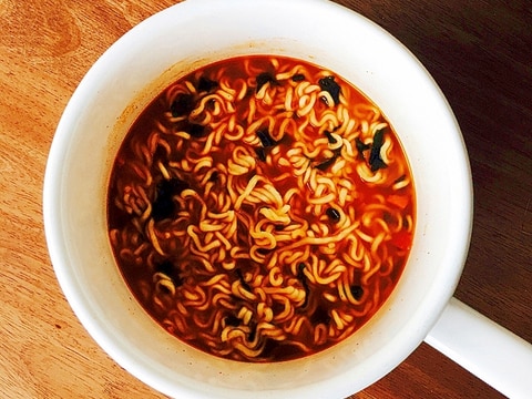 韓国人が教える辛ラーメンのおいしい作り方